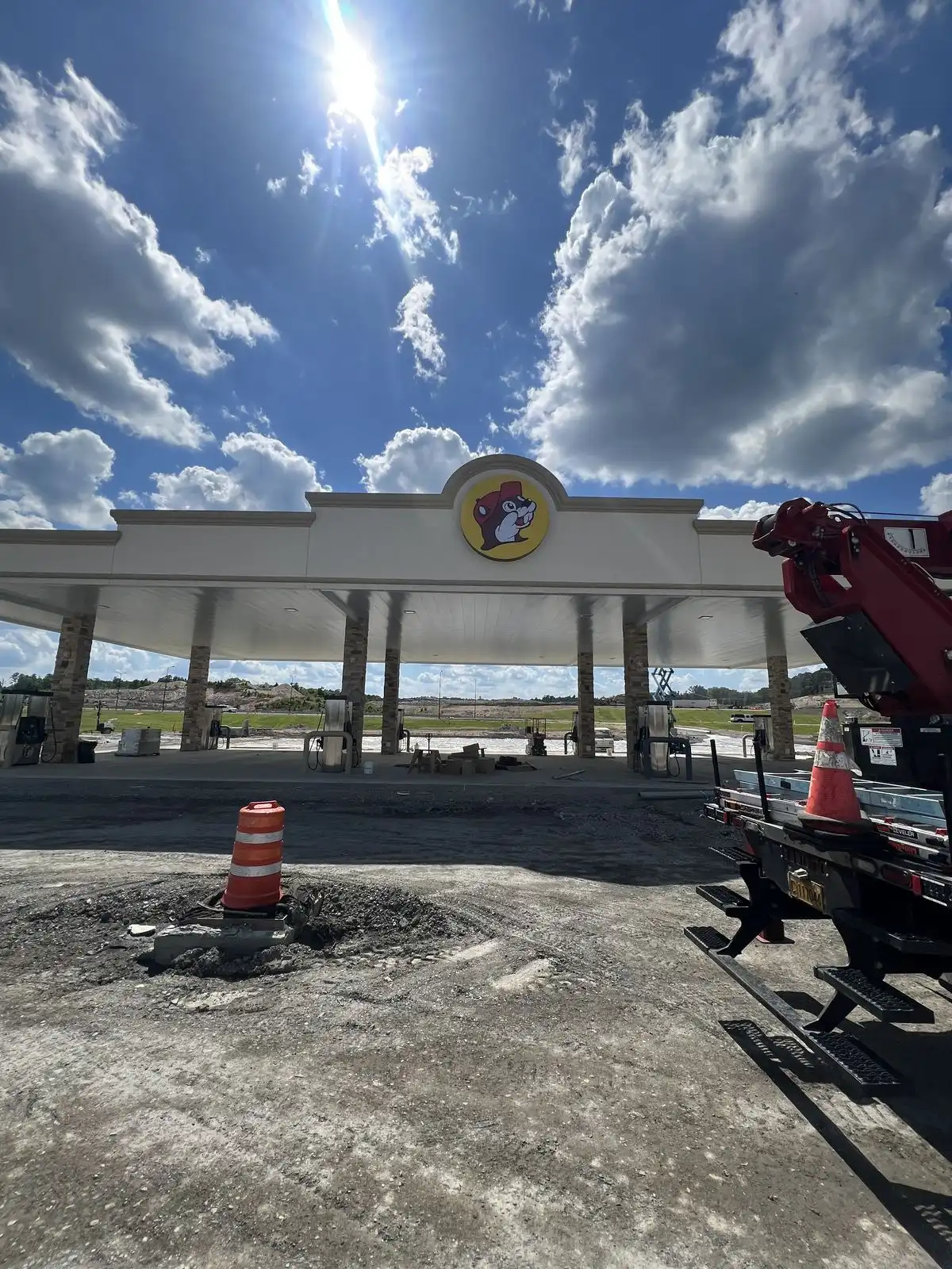 Buc-ee's illuminated wall sign installed by Seiz Sign Company