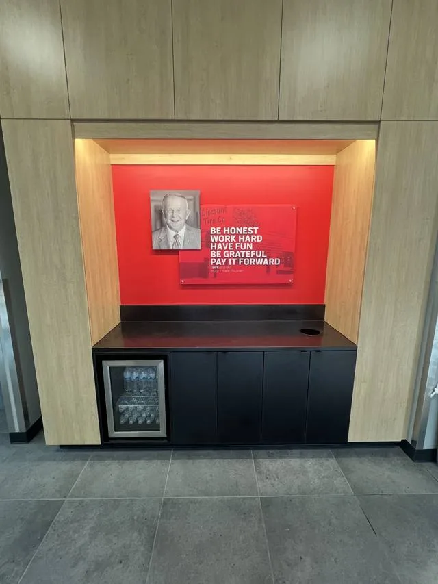 Discount Tire - Interior & Wayfinding by Seiz Sign Company