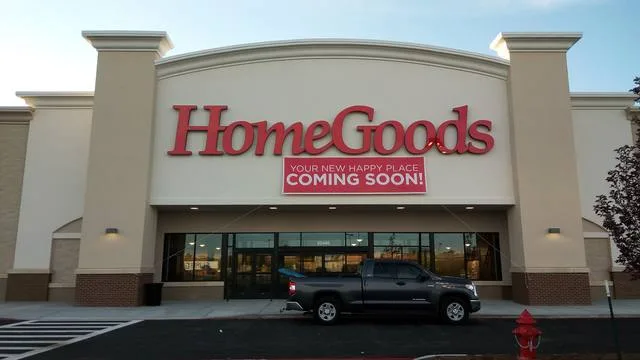 Home Goods - Channel Letters by Seiz Sign Company