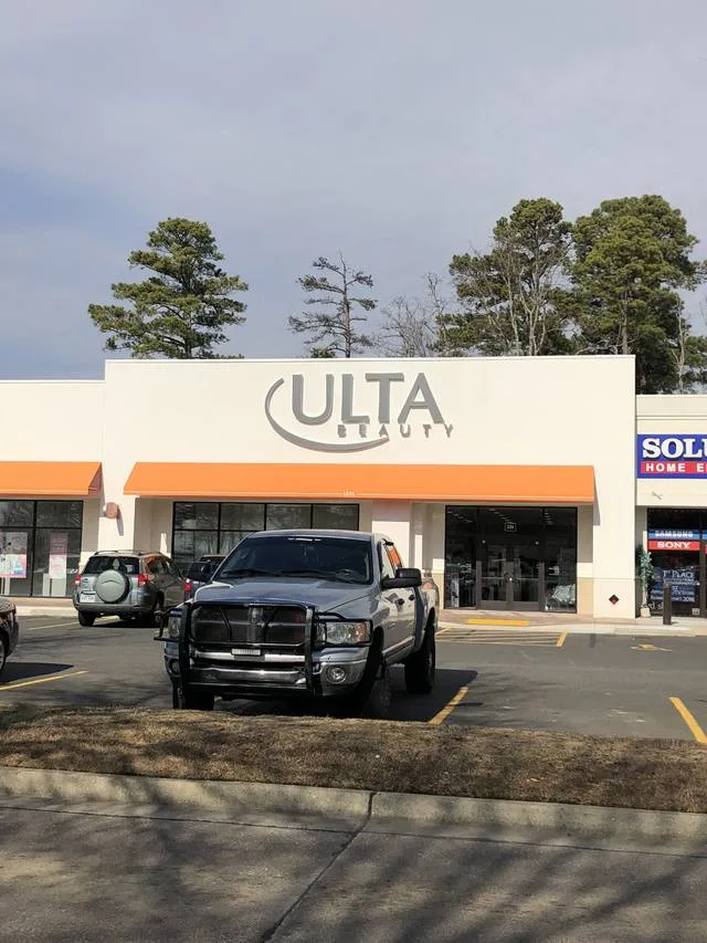 Ulta - Channel Letters by Seiz Sign Company
