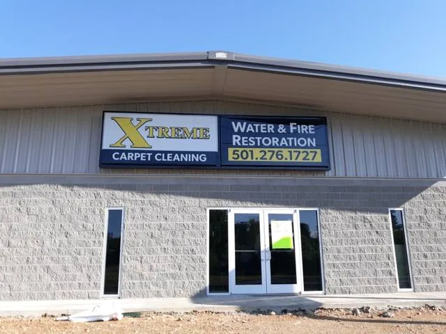 Xtreme Cleaning - Wall Signs by Seiz Sign Company